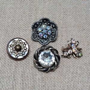 VINTAGE BROOCHES | 4 Small